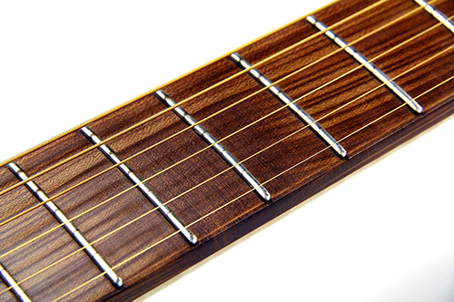 Fretboard from Sonowood maple on a CannaGuitar